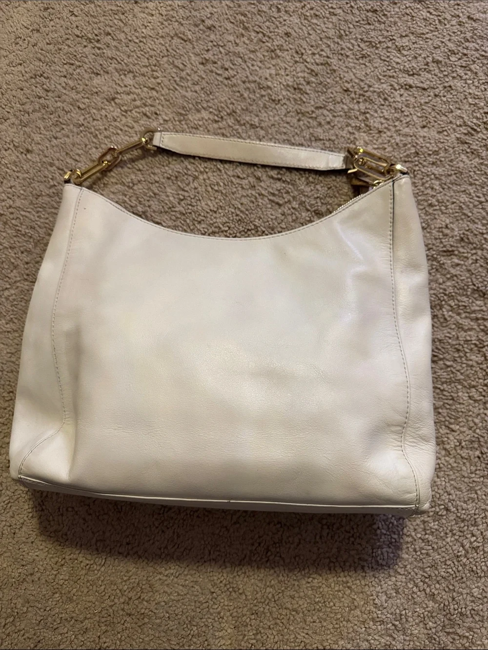Michael Kors Cream Leather Shoulder Bag with Gold Hardware - Picture 3 of 16
